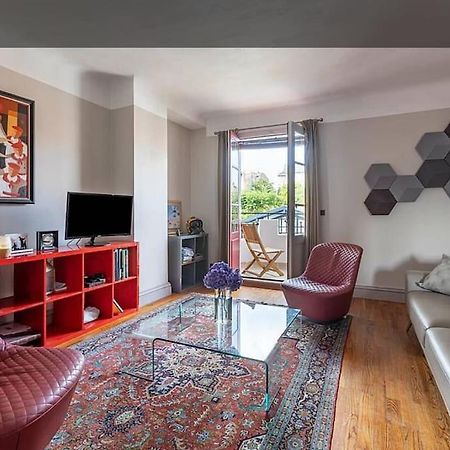 Exceptionnel 3 Pieces Art Deco En Dernier Etage Avec Garage Prive Centre Biarritz Apartment Bagian luar foto